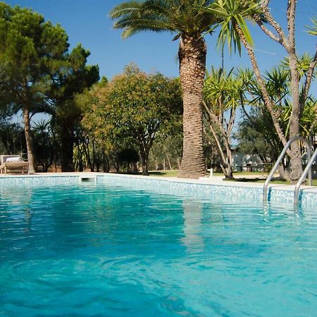 Country Villa Peloponnese With Tennis Court And Pool Zevgolateíon Exteriér fotografie